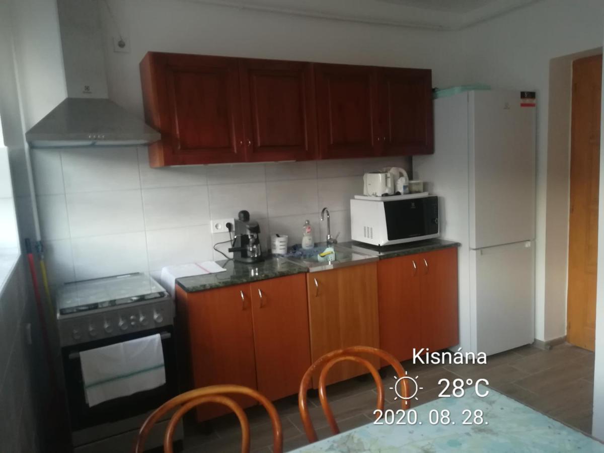 Éden Vendégház Kisnána Exterior foto