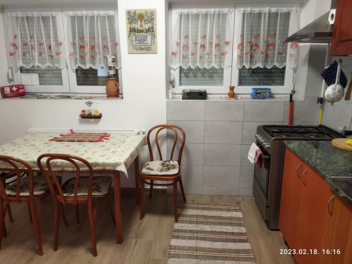 Éden Vendégház Kisnána Exterior foto