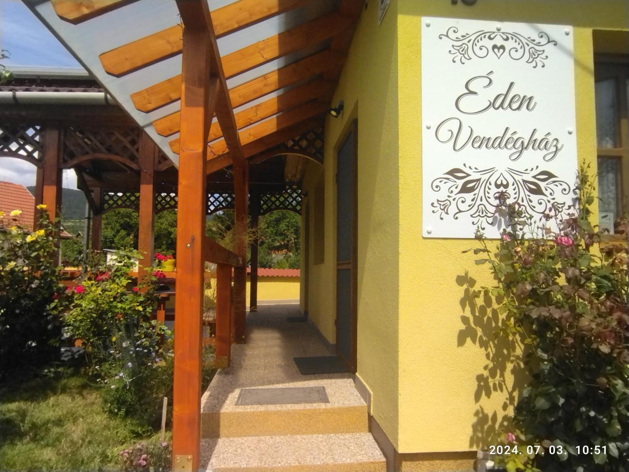 Éden Vendégház Kisnána Exterior foto