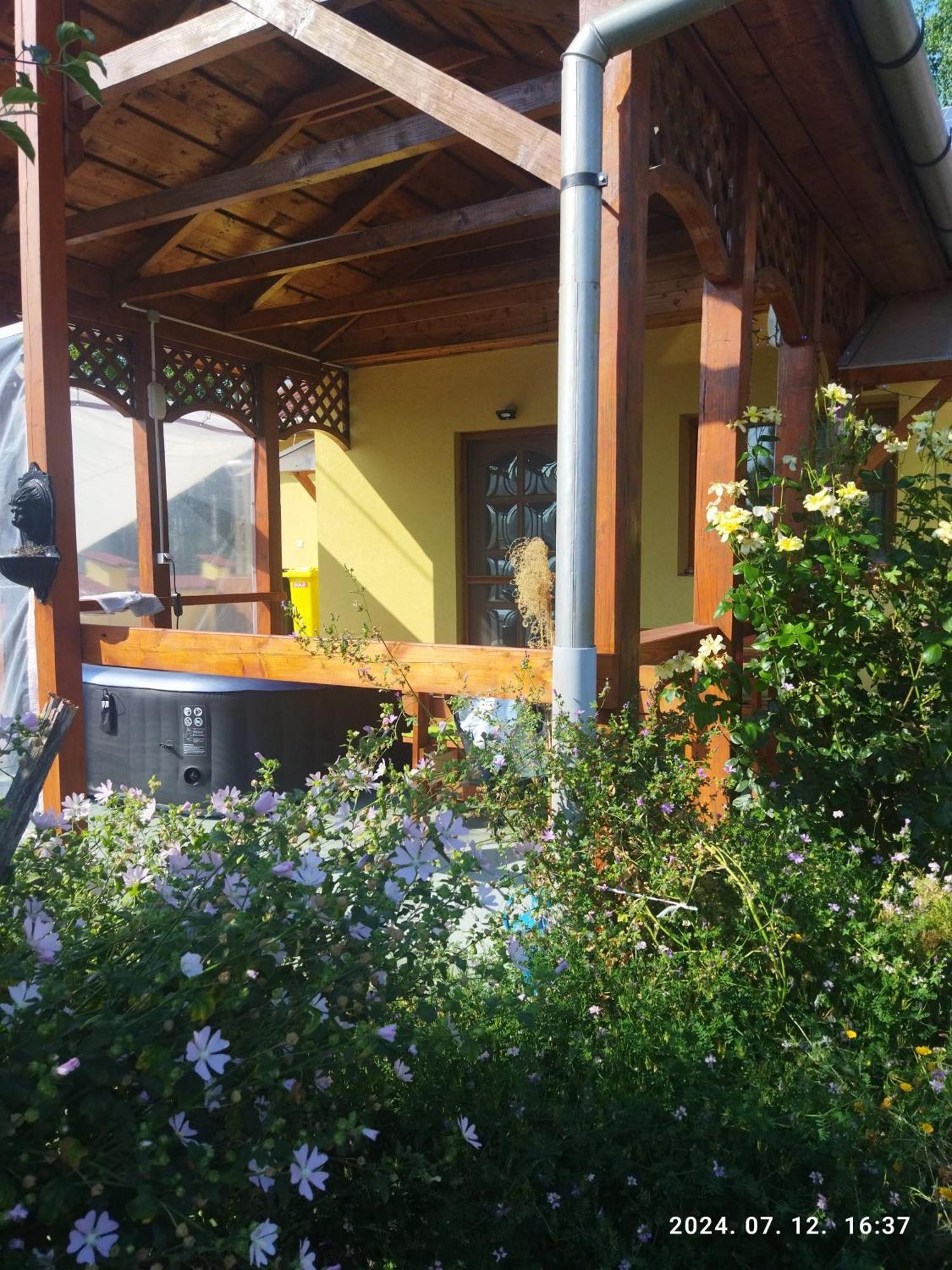 Éden Vendégház Kisnána Exterior foto